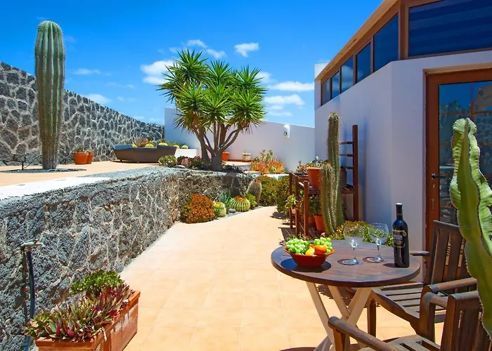 Chimeneas * Playa Blanca (Lanzarote)