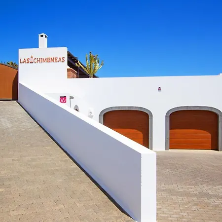 Chimeneas Playa Blanca