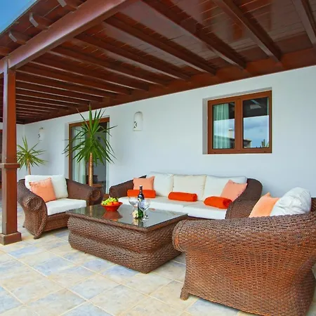 Chimeneas * Playa Blanca (Lanzarote)