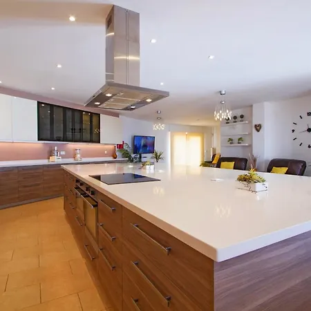 Chimeneas Semesterbostad *